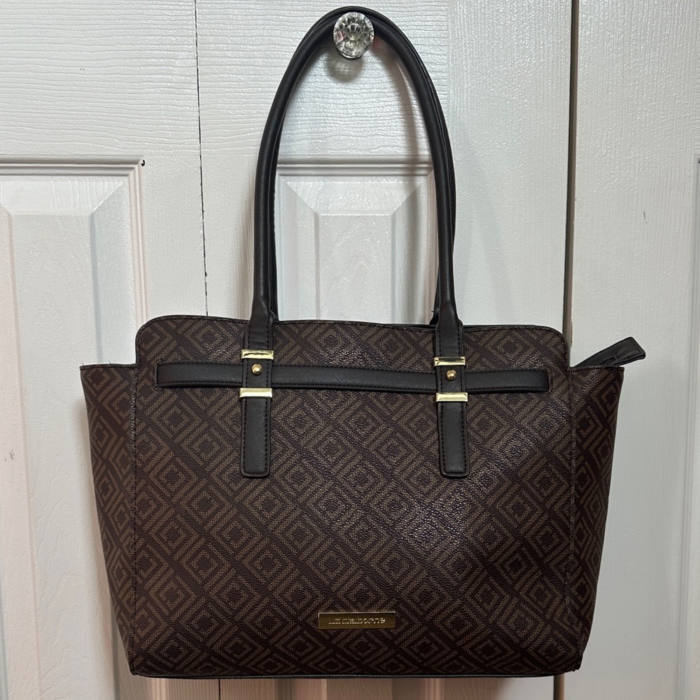 Liz Claiborne Brown Large Tote Bag. EUC